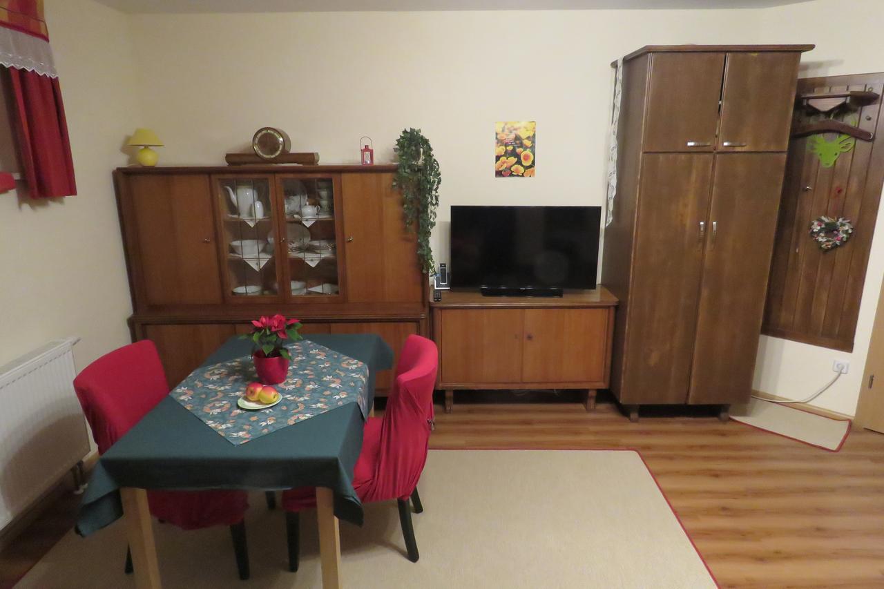 Stollenklause Apartment Hormersdorf  Екстериор снимка